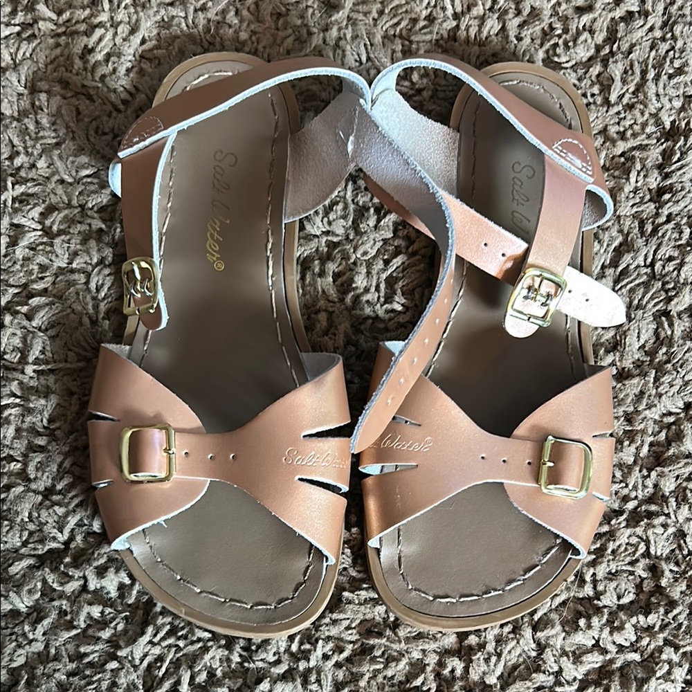 Salt Water rose gold Leather Sandals